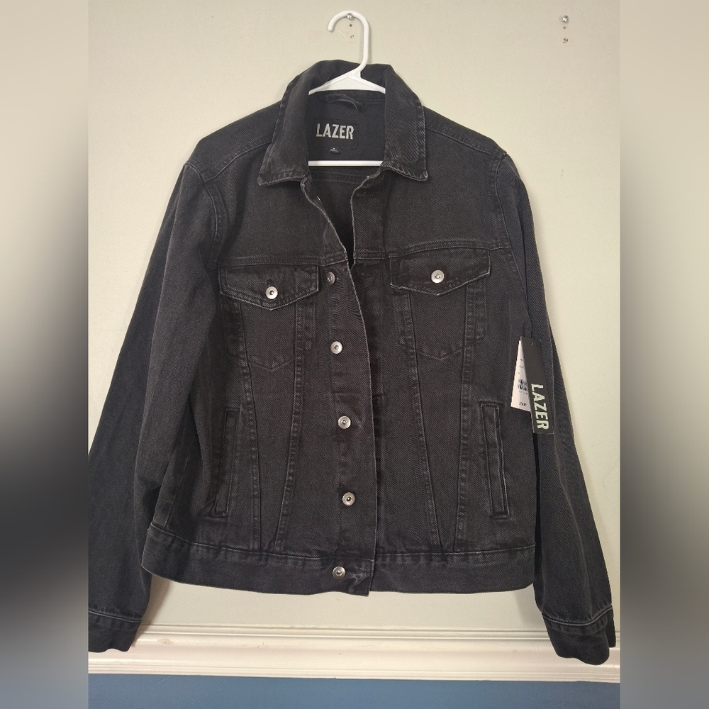 Lazer Women's Black Denim Jacket.Size M